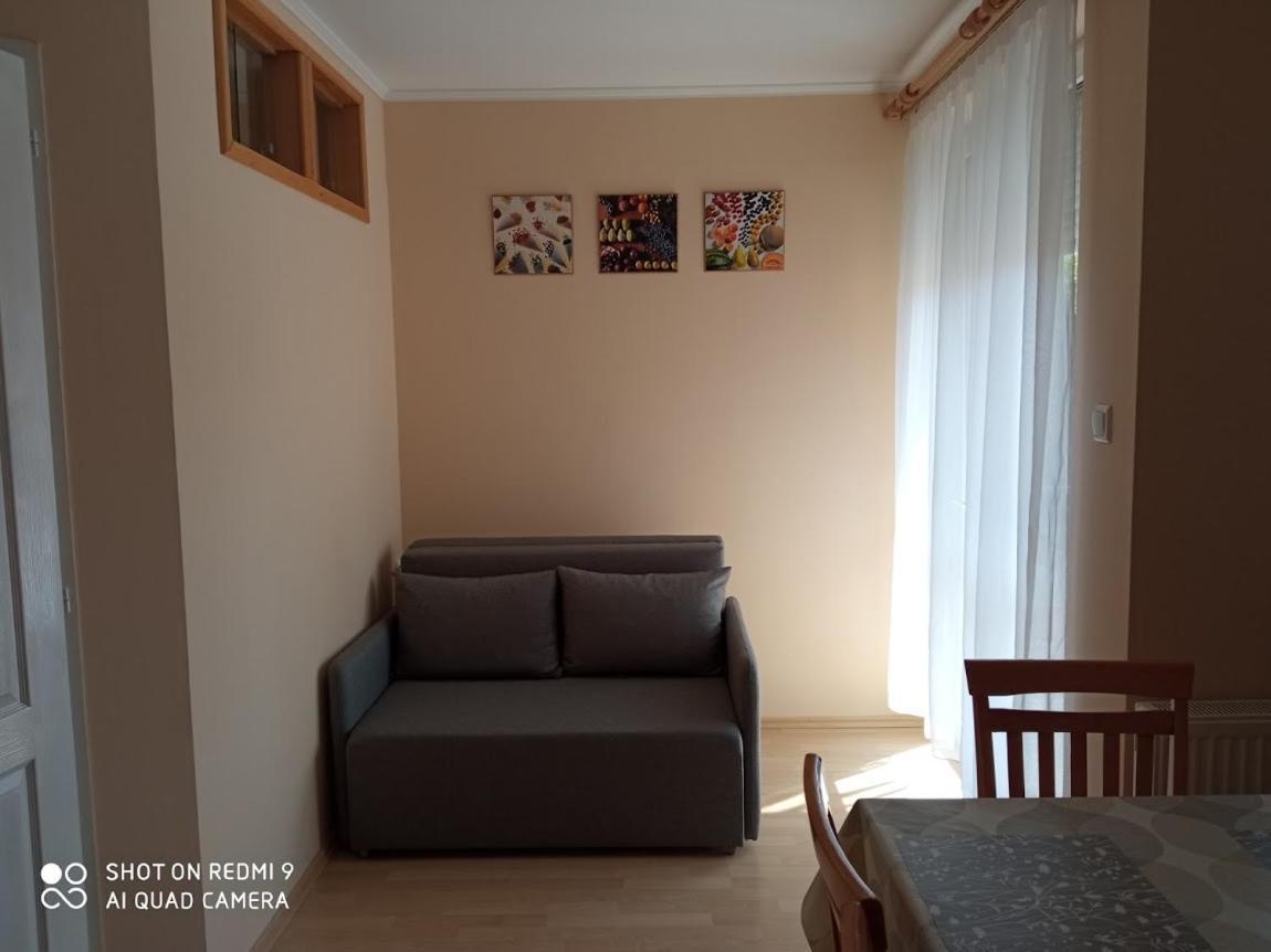 Marta Apartman Hajduszoboszlo Luaran gambar